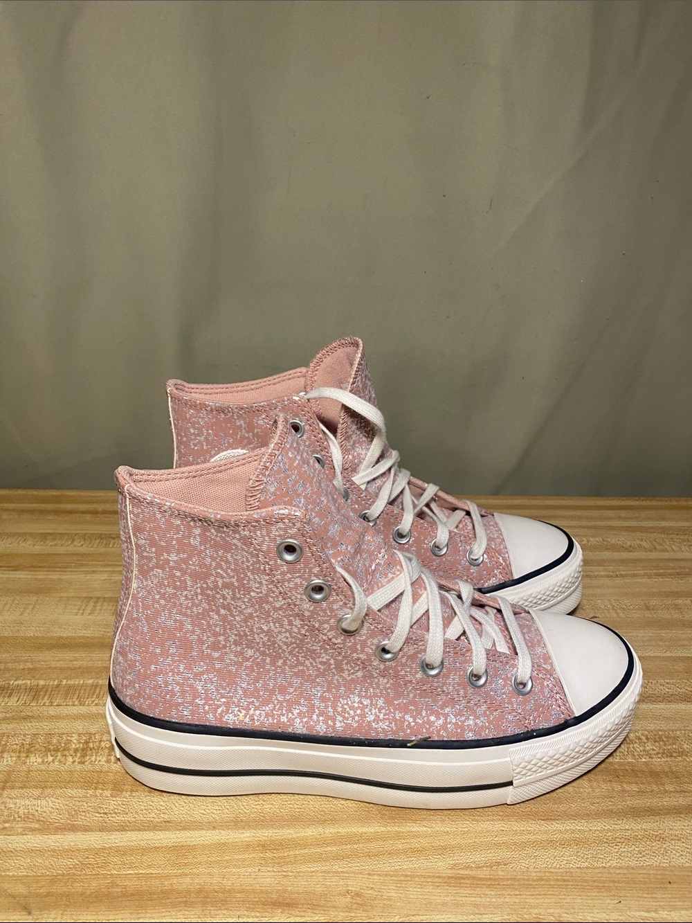 Converse Chuck Taylor All Star Lift Platform Glitter Hi  Pink size 7.5